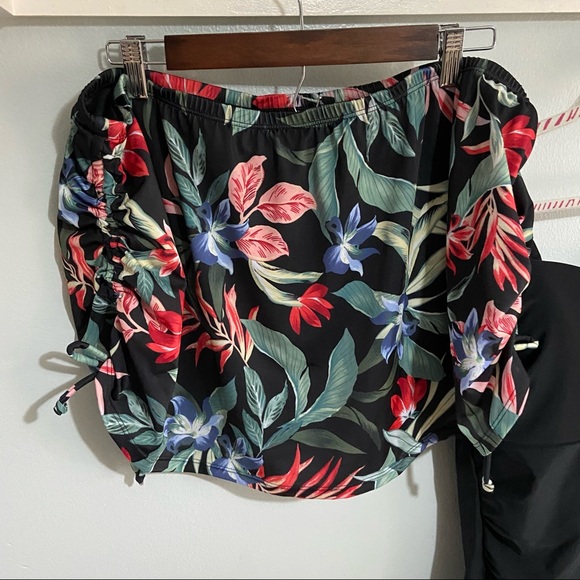 CACIQUE SWIM SUIT SET - Picture 11 of 12